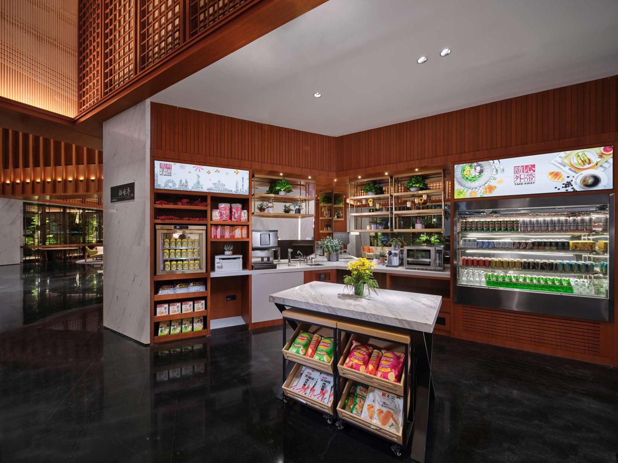 Hilton Garden Inn Guangzhou Tianhe Екстериор снимка