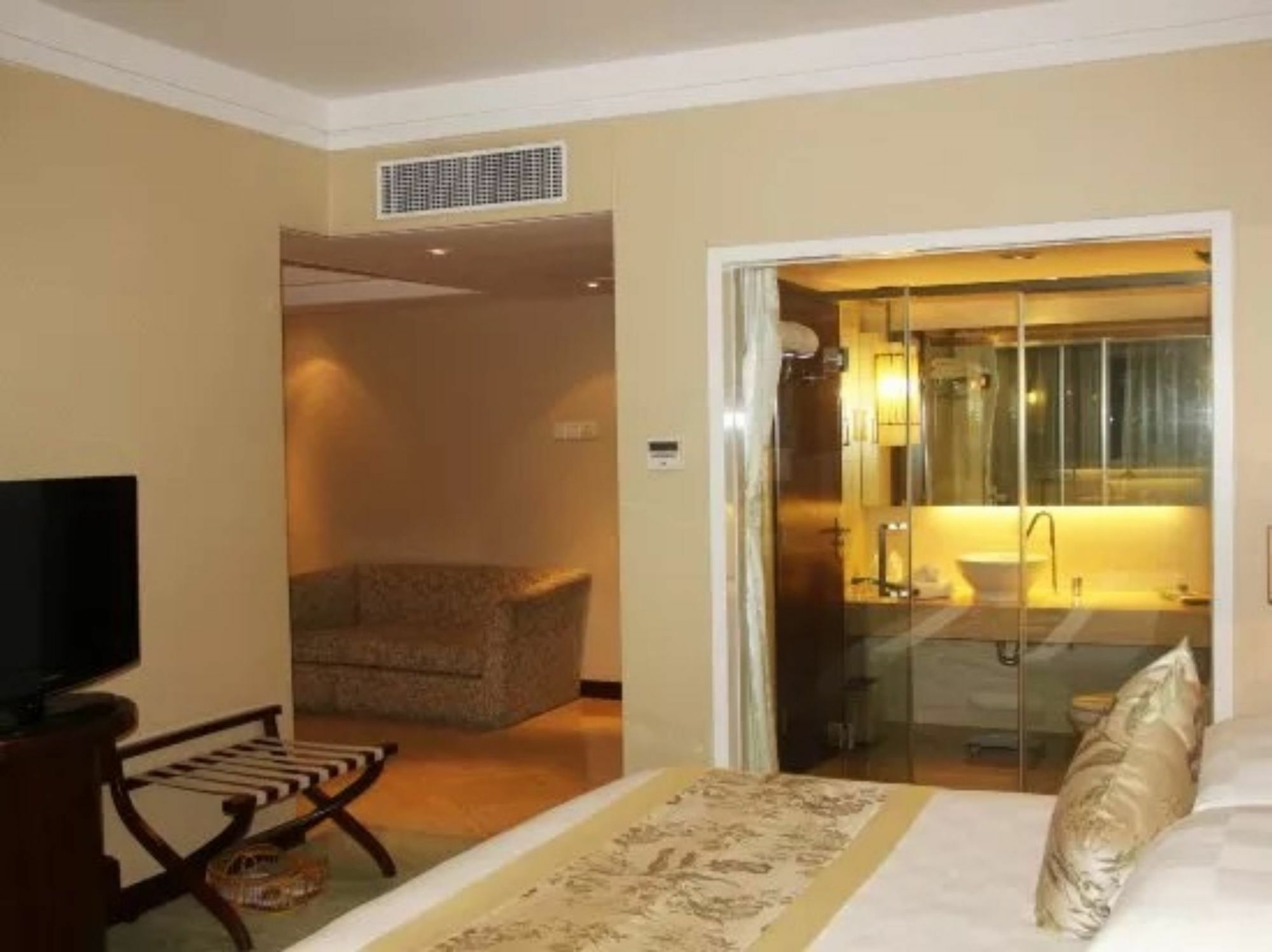 Hilton Garden Inn Guangzhou Tianhe Екстериор снимка